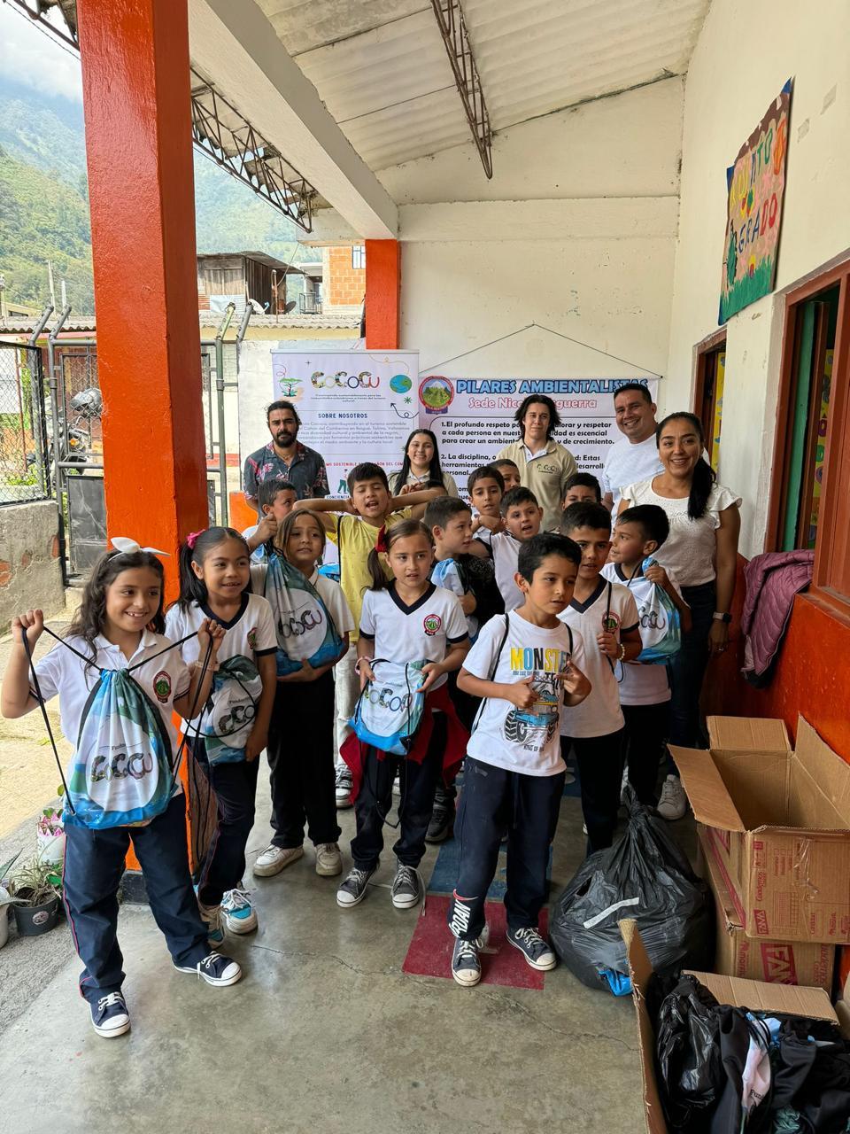 Entrega de Kits Escolares